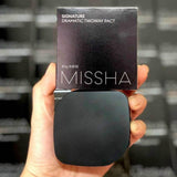 [MISSHA] Signature Dramatic Two-way Pact 9.5g (SPF25/PA++) | Just US$10.92! Shop now at StyleFollow